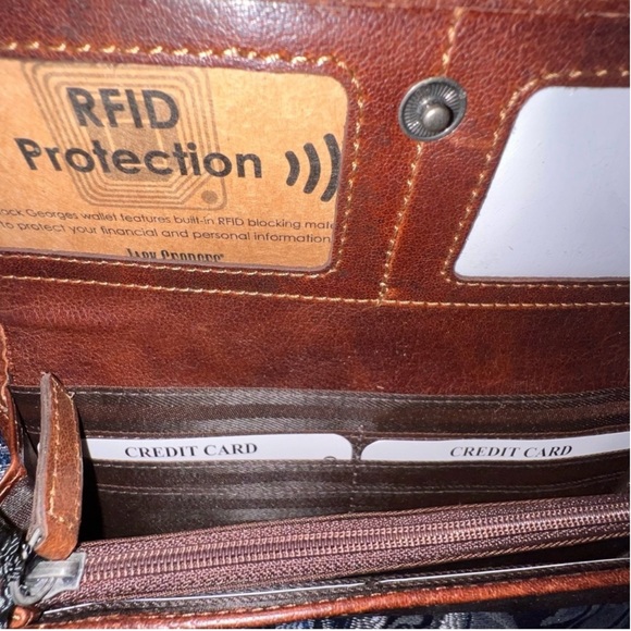 JACK GEORGES  Voyager Brown Leather Clutch Wallet NWT RFID Protected - Picture 9 of 12